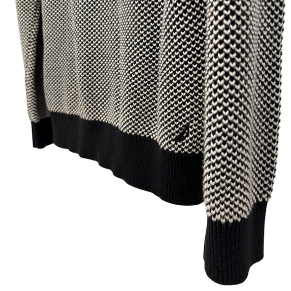 VINTAGE Nautica 100% Cotton Black and White Knit Patterned Turtleneck Sweater - Picture 7 of 11